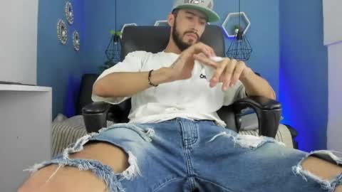 harold_999 online show from May 13, 5:16 am