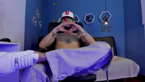 harold_999 online show from May 25, 2:12 pm