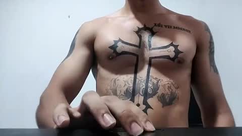 Snapshot of haroldsepulveda chatting on February 7, 5:52 am BOY HOT online show from February 7, 5:52 am