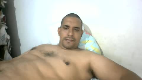 Snapshot of harpechediaz chatting on June 23, 12:30 am ricardo online show from June 23, 12:30 am