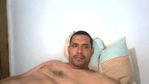 Snapshot of harpechediaz chatting on July 29, 12:36 pm ricardo online show from July 29, 12:36 pm