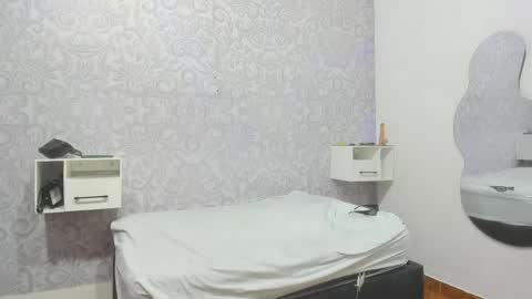 harperandmason online show from May 9, 9:09 pm