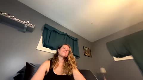 Innocent Temptations online show from April 30, 10:58 pm