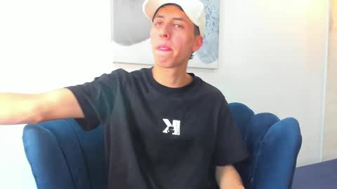 Snapshot of harry_klein chatting on September 16, 12:17 pm H K online show from September 16, 12:17 pm