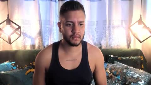 Snapshot of harry_ramirez chatting on January 12, 5:07 pm harry online show from January 12, 5:07 pm