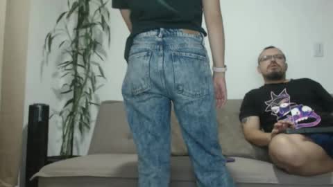 hannaandharri online show from April 15, 2:51 am