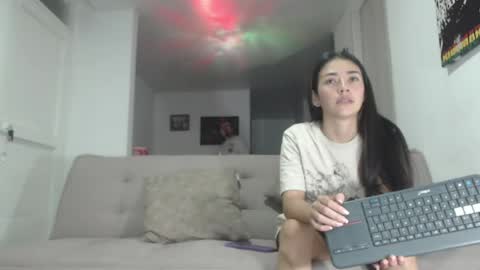 hannaandharri online show from July 15, 2:28 am