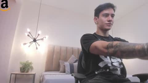 Harry Jones online show from December 6, 5:22 pm