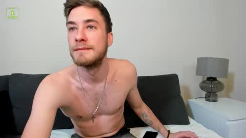 Snapshot of harvey_wiliams chatting on February 9, 7:01 am Harvey online show from February 9, 7:01 am