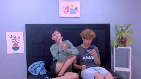 Snapshot of hasan_barry chatting on January 12, 2:09 pm Hasan and Barry Boyfriends online show from January 12, 2:09 pm