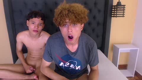 Snapshot of hasan_barry chatting on January 13, 7:11 am Hasan and Barry Boyfriends online show from January 13, 7:11 am