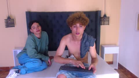 Snapshot of hasan_barry chatting on January 13, 5:12 pm Hasan and Barry Boyfriends online show from January 13, 5:12 pm