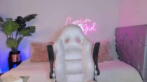 s online show from March 14, 9:53 pm