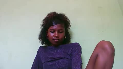 hasleyinah online show from February 21, 8:04 am