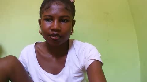 hasleyinah online show from March 19, 11:03 am