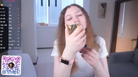 Mary online show from April 4, 4:22 am