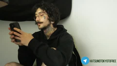 Snapshot of hatsumotokyoto chatting on January 22, 2:48 am More content   2   online show from January 22, 2:48 am