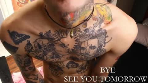 More content   2   online show from May 15, 11:01 pm