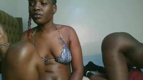 Snapshot of havanna_p1 chatting on July 19, 10:57 pm havanna_p1 online show from July 19, 10:57 pm
