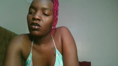 Snapshot of havanna_p1 chatting on July 20, 10:39 am havanna_p1 online show from July 20, 10:39 am