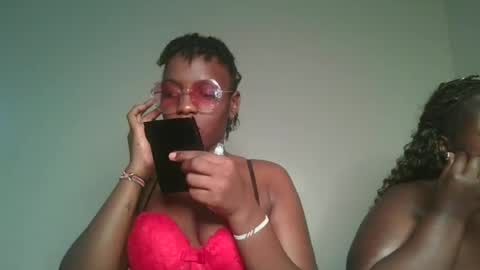 Snapshot of havanna_p1 chatting on July 27, 9:33 pm havanna_p1 online show from July 27, 9:33 pm