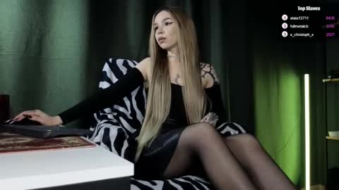 Miss Haven online show from January 10, 7:37 pm