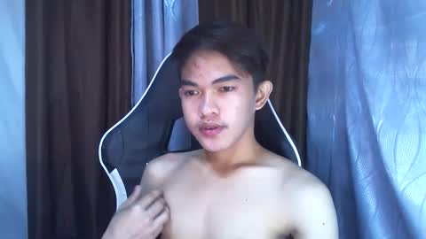 Snapshot of hayden_cumgiver chatting on January 22, 4:23 pm jon hayden online show from January 22, 4:23 pm