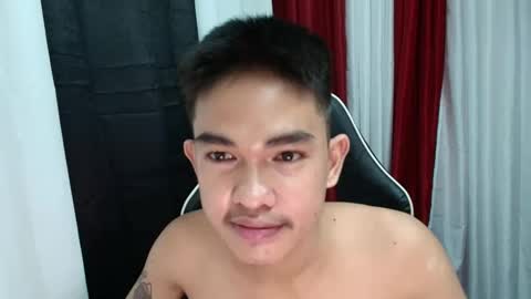 Snapshot of hayden_cumgiver chatting on October 29, 9:05 pm jon hayden online show from October 29, 9:05 pm