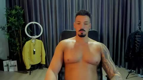 HaydenSpears online show from May 3, 6:30 am