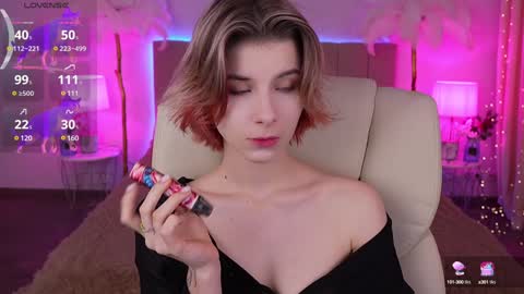 Snapshot of haylaamber chatting on December 3, 7:10 am haylaamber online show from December 3, 7:10 am