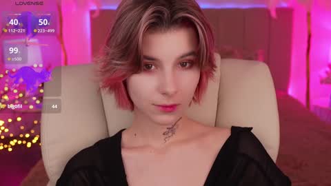 Snapshot of haylaamber chatting on December 13, 8:26 pm haylaamber online show from December 13, 8:26 pm