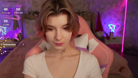 Snapshot of haylaamber chatting on December 15, 3:31 pm haylaamber online show from December 15, 3:31 pm