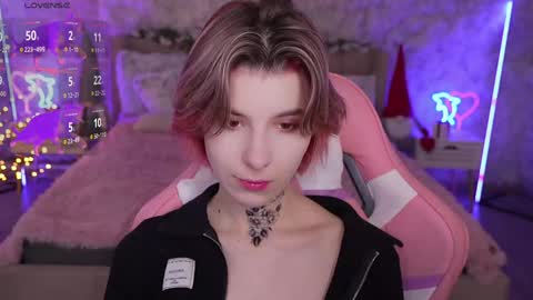 Snapshot of haylaamber chatting on December 17, 7:18 am haylaamber online show from December 17, 7:18 am