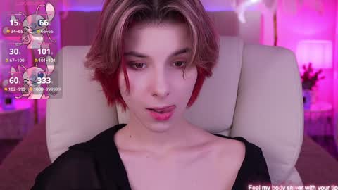 Snapshot of haylaamber chatting on December 25, 6:52 am haylaamber online show from December 25, 6:52 am