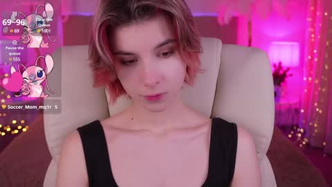 Snapshot of haylaamber chatting on January 7, 10:54 am haylaamber online show from January 7, 10:54 am