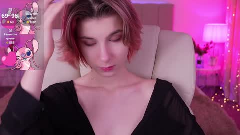 Snapshot of haylaamber chatting on January 22, 6:10 pm haylaamber online show from January 22, 6:10 pm