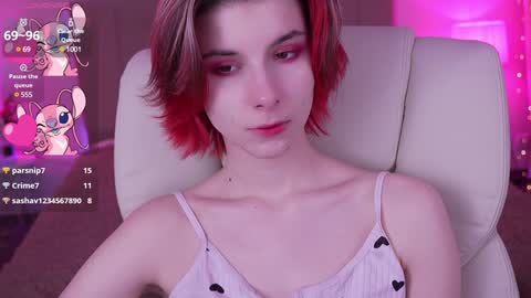 Snapshot of haylaamber chatting on February 5, 5:30 am haylaamber online show from February 5, 5:30 am