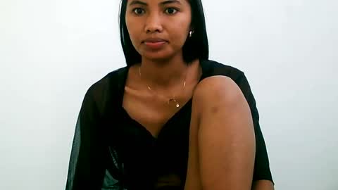 Snapshot of hayleegirl chatting on June 17, 1:45 pm hayleegirl online show from June 17, 1:45 pm