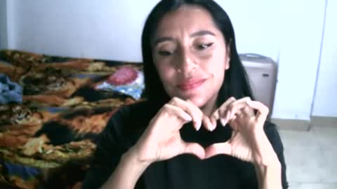 Snapshot of haylie85 chatting on December 6, 9:57 pm haylie85 online show from December 6, 9:57 pm