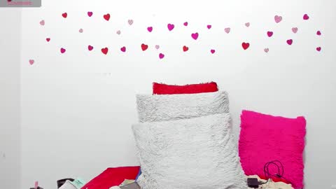 hazel online show from February 12, 9:15 am