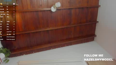 Im Hazel online show from December 7, 9:50 am