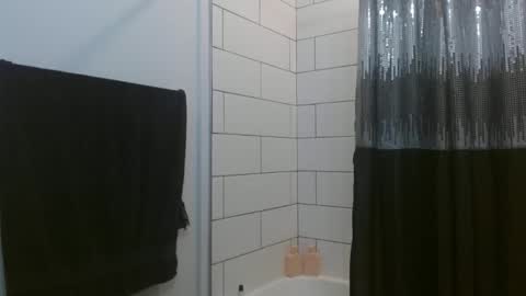 Hazel online show from January 6, 8:18 pm