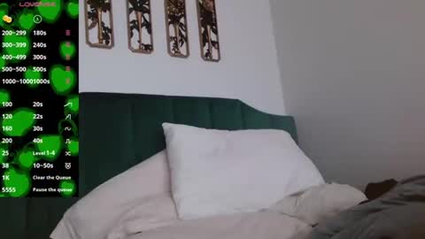 Hazel online show from February 16, 4:32 pm