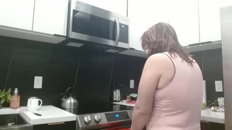 Hazel online show from February 4, 3:07 pm