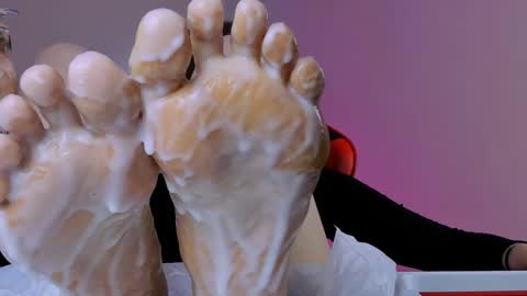 Hazel online show from March 1, 3:16 pm