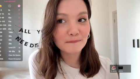Snapshot of hazelhartshorn chatting on May 14, 1:18 pm Kira online show from May 14, 1:18 pm