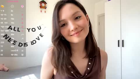Snapshot of hazelhartshorn chatting on May 19, 11:27 am Kira online show from May 19, 11:27 am