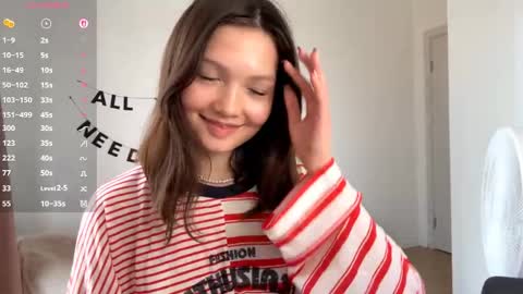 Snapshot of hazelhartshorn chatting on May 29, 12:03 pm Kira online show from May 29, 12:03 pm