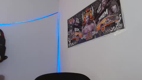 hazlan_420 online show from February 26, 3:00 pm