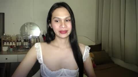 Snapshot of heather_bbyy chatting on November 5, 7:47 pm heather_bbyy online show from November 5, 7:47 pm